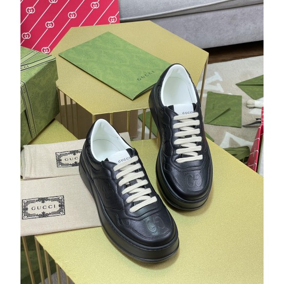 Gucci Sneakers 002